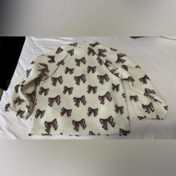 ✨NWT✨ Silver Jeans Co: Sherpa- Size 1X (pit to pit approx 24.5 inches) - Picture 7 of 9